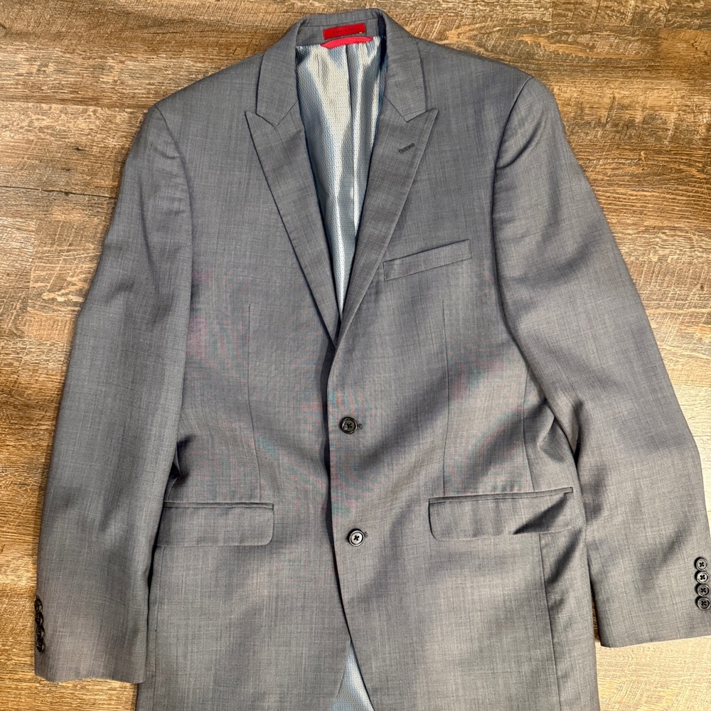 Alfani Men’s Slim Fit Suit in Grey